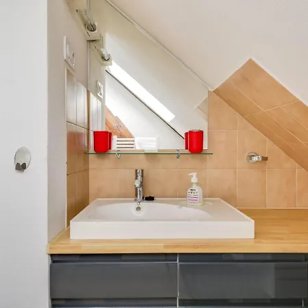 Spacious In Normandy With Wooden Floor *